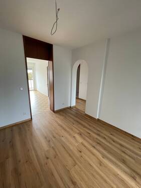 Eingangsbereich - 3 Zimmer Etagenwohnung zur Miete in Nürnberg