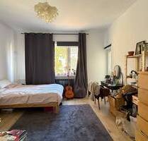 Berlin-Schmargendorf: Großzügige 3-Zimmer-Wohnung mit Balkon, Garage & Einbauküche – ruhig, gepflegt & wertstabil in Top-City-West-Lage