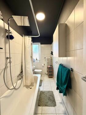 Tageslichtbad - Etagenwohnung mit 63,00 m&sup2; in Berlin zum Kaufen