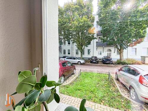 Blick aus dem Fenster - 3 Zimmer Etagenwohnung in Magdeburg