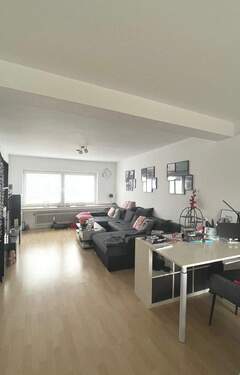 Wohnzimmer - 2 Zimmer Etagenwohnung zur Miete in Bergisch Gladbach