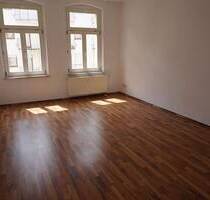 2. OG Balkon und Laminat EBK inkl. - frei ab 1.8.26 - Chemnitz Lutherviertel