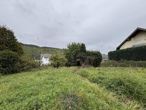 Baugrundstück - 