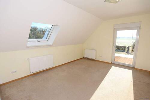 Haus 1 Zimmer DG links - 