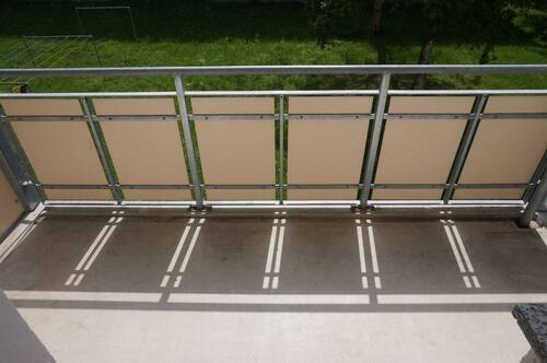 Balkon Bild1 - 2 Zimmer Etagenwohnung zur Miete in Chemnitz