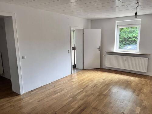 Wohnzimmer - 2 Zimmer Etagenwohnung in Heinsberg