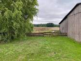 Grundstück, Scheune - 