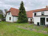 Gaststätte, Wohn- & Ferienhaus - 1 Zimmer Mehrfamilienhaus, Wohnhaus in Stavenhagen