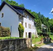 Gemütliches Ein-Zweifamilienhaus mit historischem Charme in Bannewitz – auf Wunsch mit gratis Grundstück und Bungalow