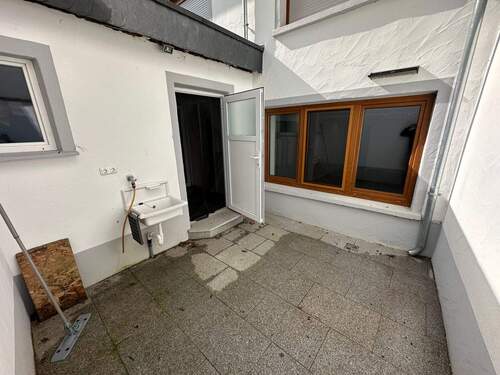 tempImagekUjWMM.jpg - 