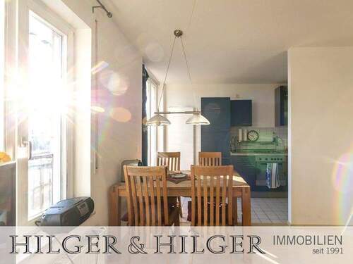 Essplatz mit Teiloffener Küche - Etagenwohnung mit 67,00 m&sup2; in München zum Kaufen