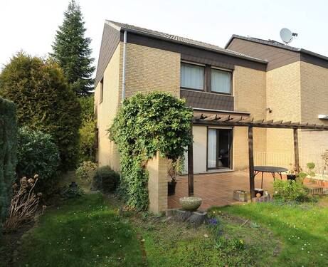 Garten - Reihenendhaus mit 110,00 m&sup2; in Menden zum Kaufen