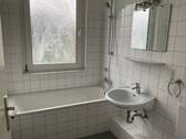 Bad mit Fenster+Wanne - 