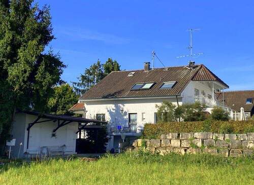 Ansicht von Nordost ... - Mehrfamilienhaus, Wohnhaus mit 255,00 m&sup2; in Großbottwar zum Kaufen