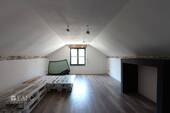 Speicher oberhalb Garage - 
