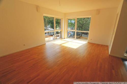 Wohnzimmer - 2 Zimmer Etagenwohnung zum Kaufen in Hamburg