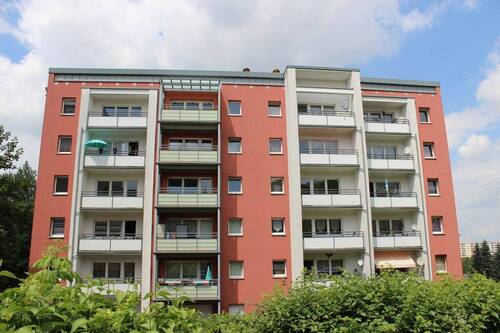 Rückansicht - Für Deinen Start - 1-Raum-Wohnung mit Balkon