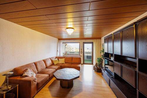 Wohnbereich - 4 Zimmer Etagenwohnung zum Kaufen in Schwieberdingen