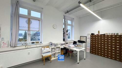 Büro_1 - 