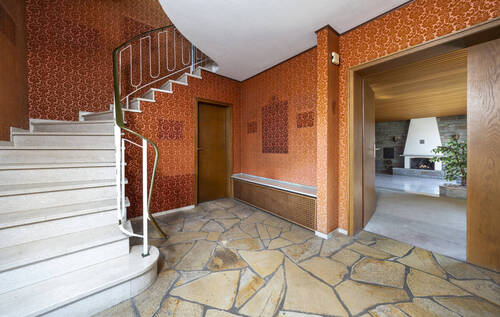 Eingangsbereich - 7 Zimmer Einfamilienhaus in Kaarst