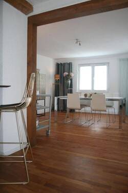 Bild 4 - Einfamilienhaus mit 220,00 m² in Weissach zur Miete