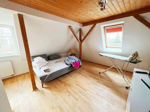 Raumansicht im Dachgeschoss - Etagenwohnung mit 155,00 m&sup2; in Dresden zum Kaufen