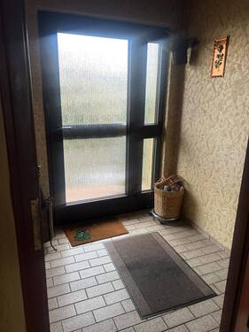 Flur - 5 Zimmer Reihenmittelhaus in Nürnberg
