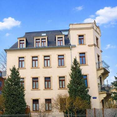 Seitenansicht - 3 Zimmer Etagenwohnung zum Kaufen in Dresden