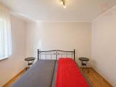 Schlafzimmer EG - 
