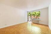Großzügiger Wohnbereich mit Balkonzugang und viel Tageslicht - Etagenwohnung mit 52,00 m&sup2; in Hamburg zum Kaufen