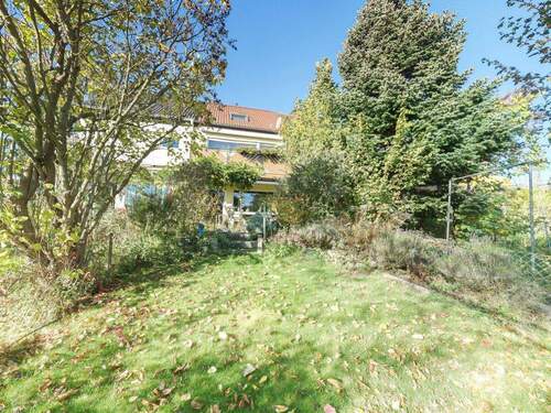 Bild 3 - 5 Zimmer Reihenmittelhaus in Zirndorf / Bronnamberg