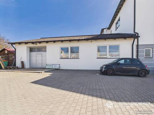 Halle 1 - Mehrfamilienhaus, Wohnhaus mit 154,00 m&sup2; in Regensburg zum Kaufen