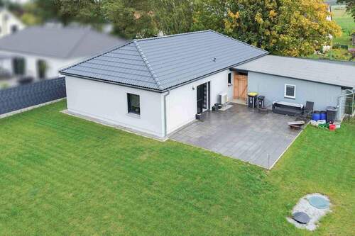 Terrassenansicht - 4 Zimmer Bungalow in Rom