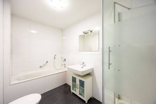 Badezimmer - Etagenwohnung mit 80,00 m&sup2; in Ludwigsburg zum Kaufen