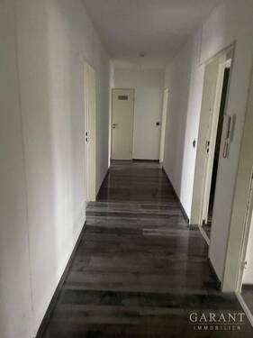 IMG 3442 - Große Wohnung - Kleiner Preis! - 189.000,00&nbsp;EUR Kaufpreis, ca.&nbsp; 93,00&nbsp;m&sup2;&nbsp;Wohnfl&auml;che