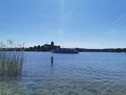 Bitte Einsteigen zur Schiffstour zum Dom - 