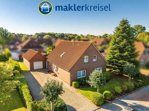 Außen - RESERVIERT! Bärenstadt Esens: Solide Immobilie mit zwei Wohneinheiten!