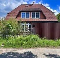Mit Wärmepumpe - Gepflegte Doppelhaushälfte mit 4+ Zimmern, Vollkeller und Carport - Bernau Schönow