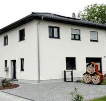 geräumiger Stadthausneubau in ruhiger Siedlung, Garage - Leipzig Holzhausen