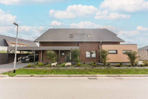 Bild 2 - 7 Zimmer Einfamilienhaus zum Kaufen in Nordhorn