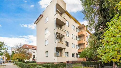 Außenansicht 3 - 2 Zimmer Etagenwohnung zum Kaufen in Berlin