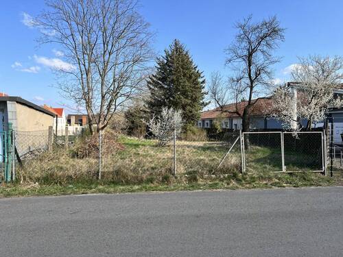 Straßenansicht - Bauen Sie sich doch Ihren Traum einfach selbst