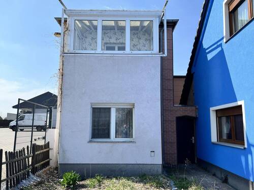 Straßenansicht von hinten - Grundstück zum Kaufen in Lauchhammer