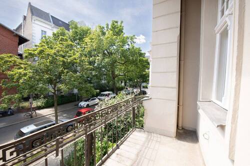 Balkon - Etagenwohnung mit 98,60 m&sup2; in Berlin zum Kaufen