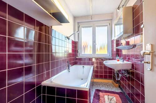 Badezimmer - Wohnung im EG - 