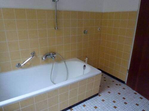 Badezimmer - Etagenwohnung mit 66,00 m&sup2; in Verden (Aller) zur Miete