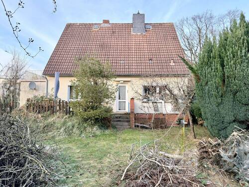 Rückseite - Einfamilienhaus - Rohdiamant mit viel Potenzial in beliebter Bramfelder Lage!