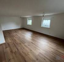 Neu sanierte 4-Zimmer-Wohnung am Stadtrand von Viechtach