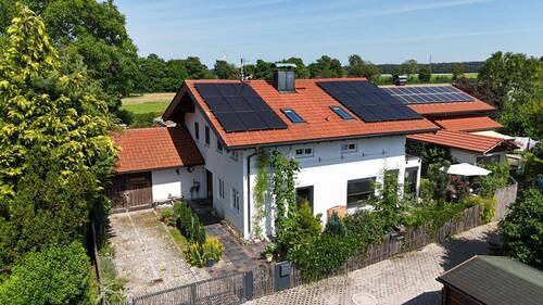 Haus von Oben - 6 Zimmer Einfamilienhaus in Sauerlach / Arget