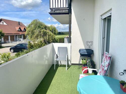 Südbalkon - 4 Zimmer Etagenwohnung in Dischingen